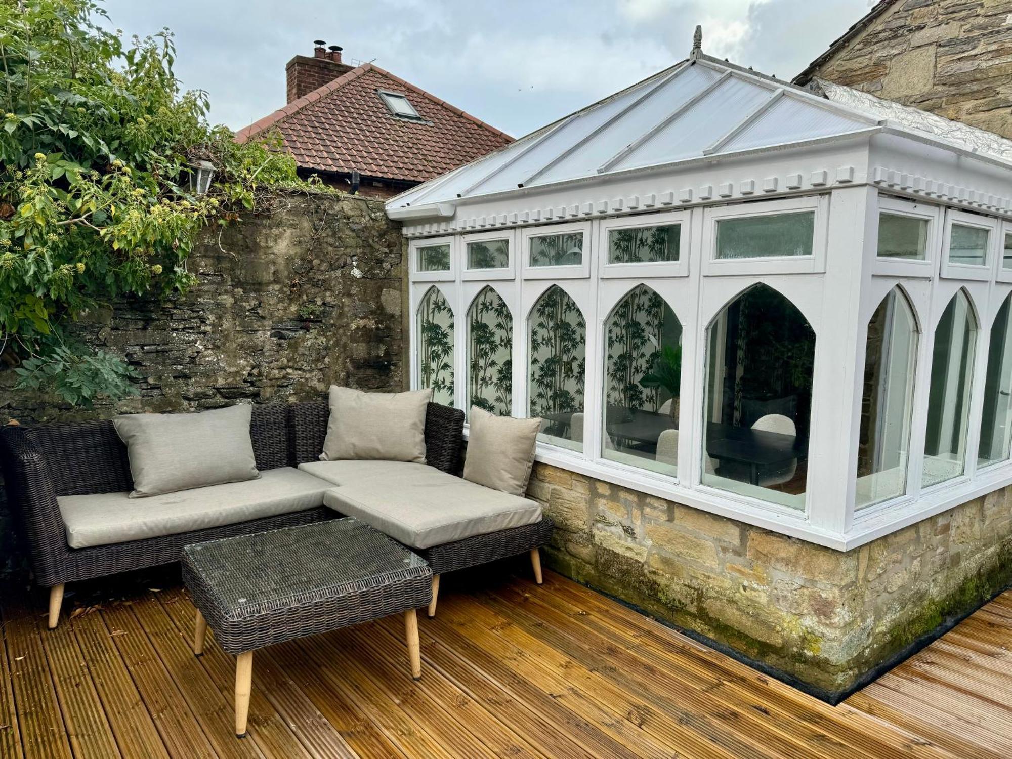 The Coach House On Love Lane - 3 Stunning Apartments In The Yorkshire Dales Leyburn Eksteriør billede