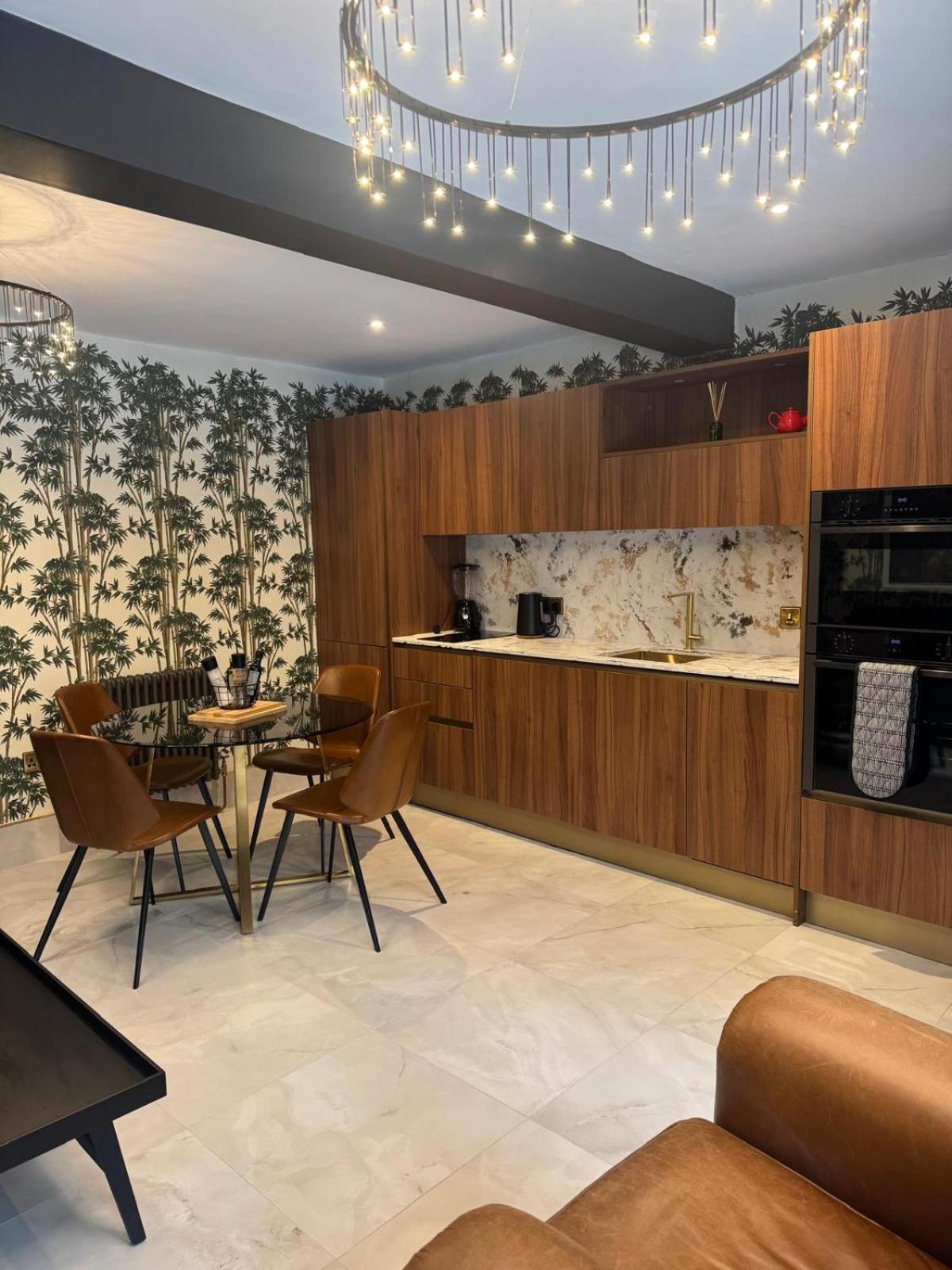 The Coach House On Love Lane - 3 Stunning Apartments In The Yorkshire Dales Leyburn Eksteriør billede
